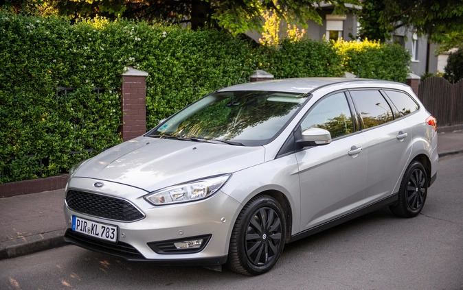Ford Focus cena 38900 przebieg: 125000, rok produkcji 2016 z Szczecin małe 742